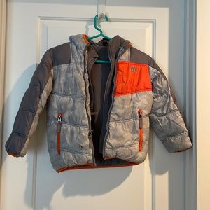 Snozu Boys size 6 winter coat / jacket.